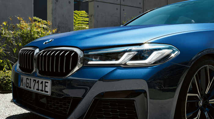 bmw-5시리즈-전면사진