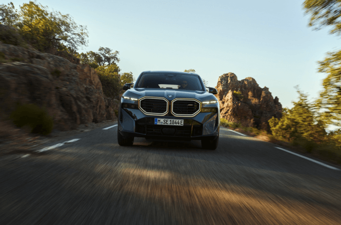 bmw xm 가격 연비 제원 트레이드 인 (2023)