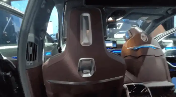 bmw-럭셔리-세단-실내