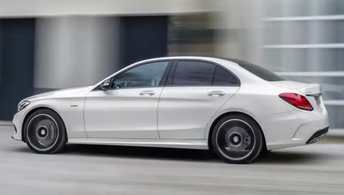 벤츠-C클래스-W205-C200