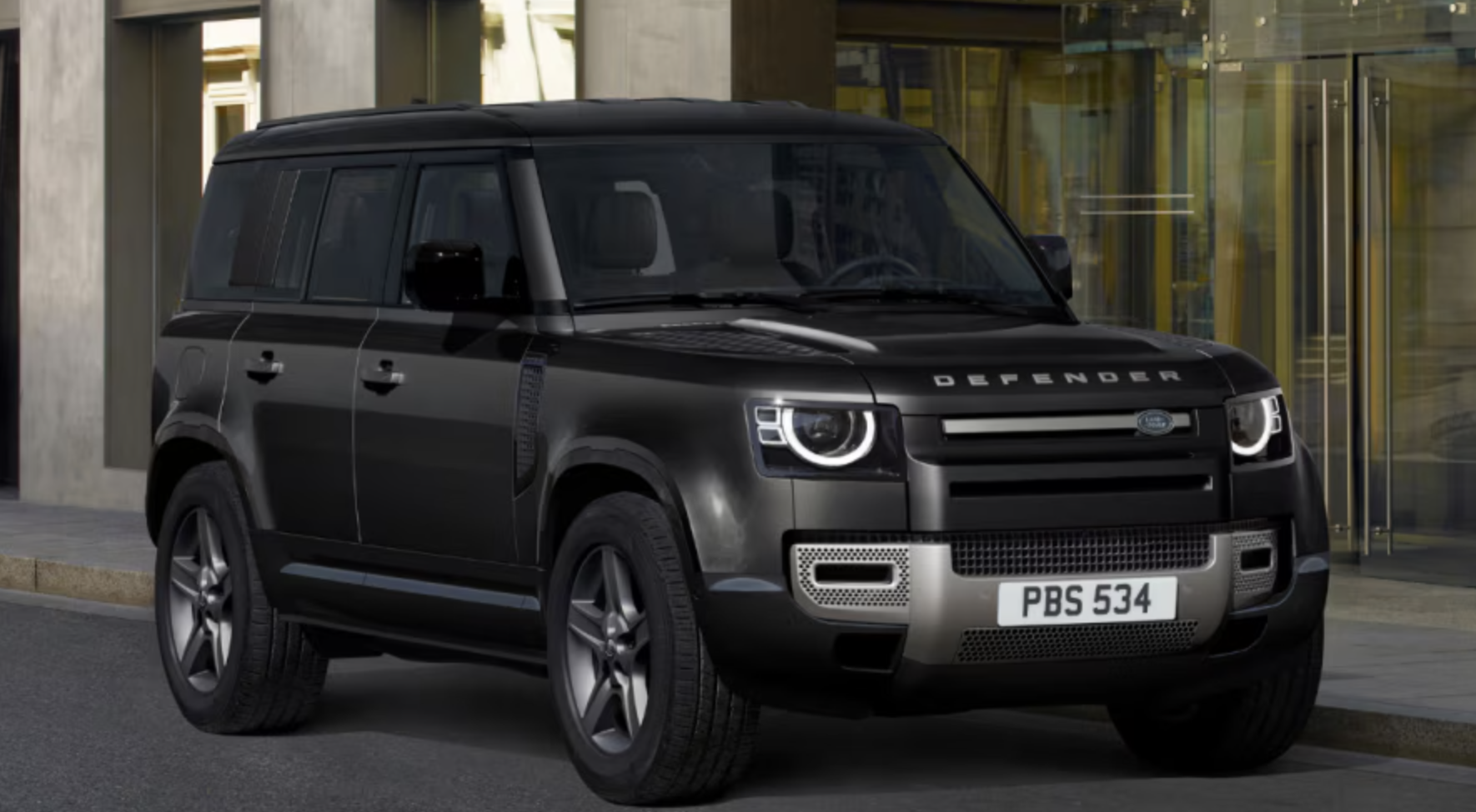 랜드로버 디펜더 썸네일